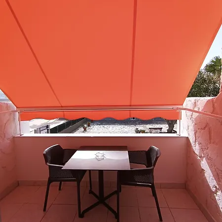 Apartamento Privado Con Piscina Διαμέρισμα Costa Del Silencio