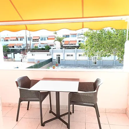 Daire Apartamento Privado Con Piscina Costa Del Silencio